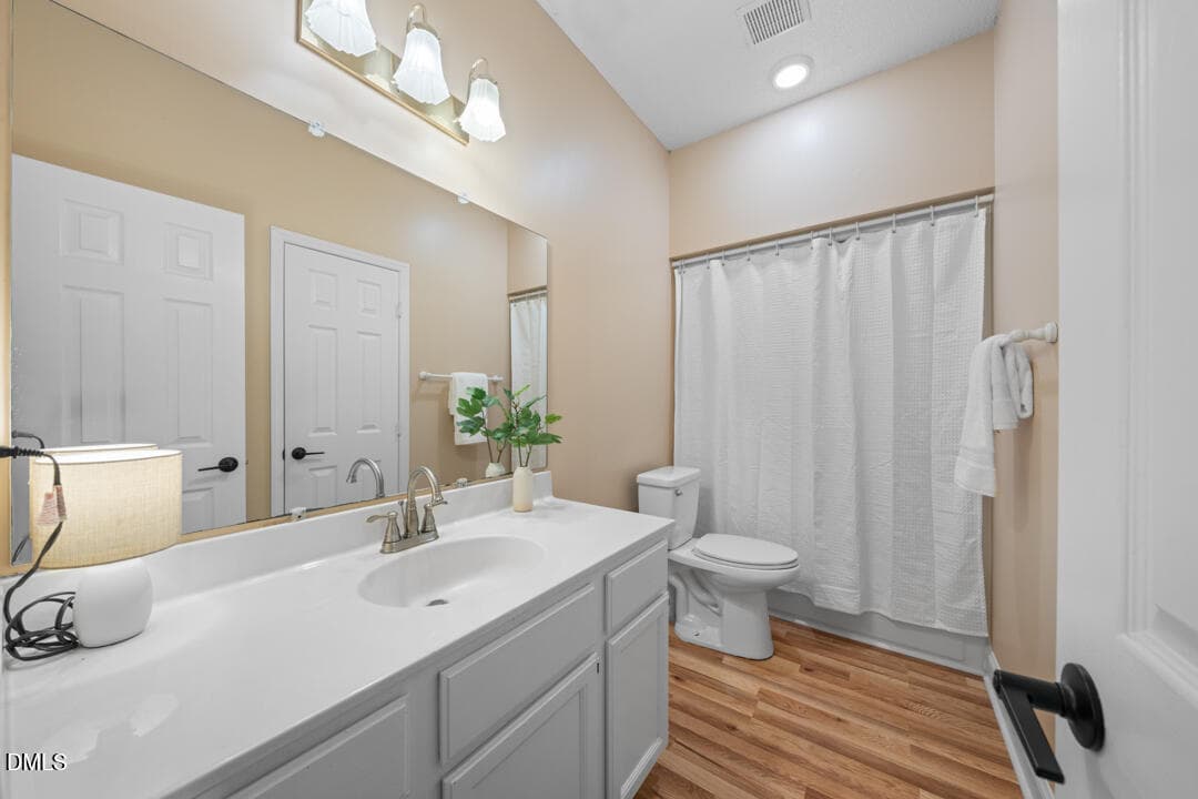 DSC03753 - 66 Forest Oaks Drive, Durham, NC 27705, Durham