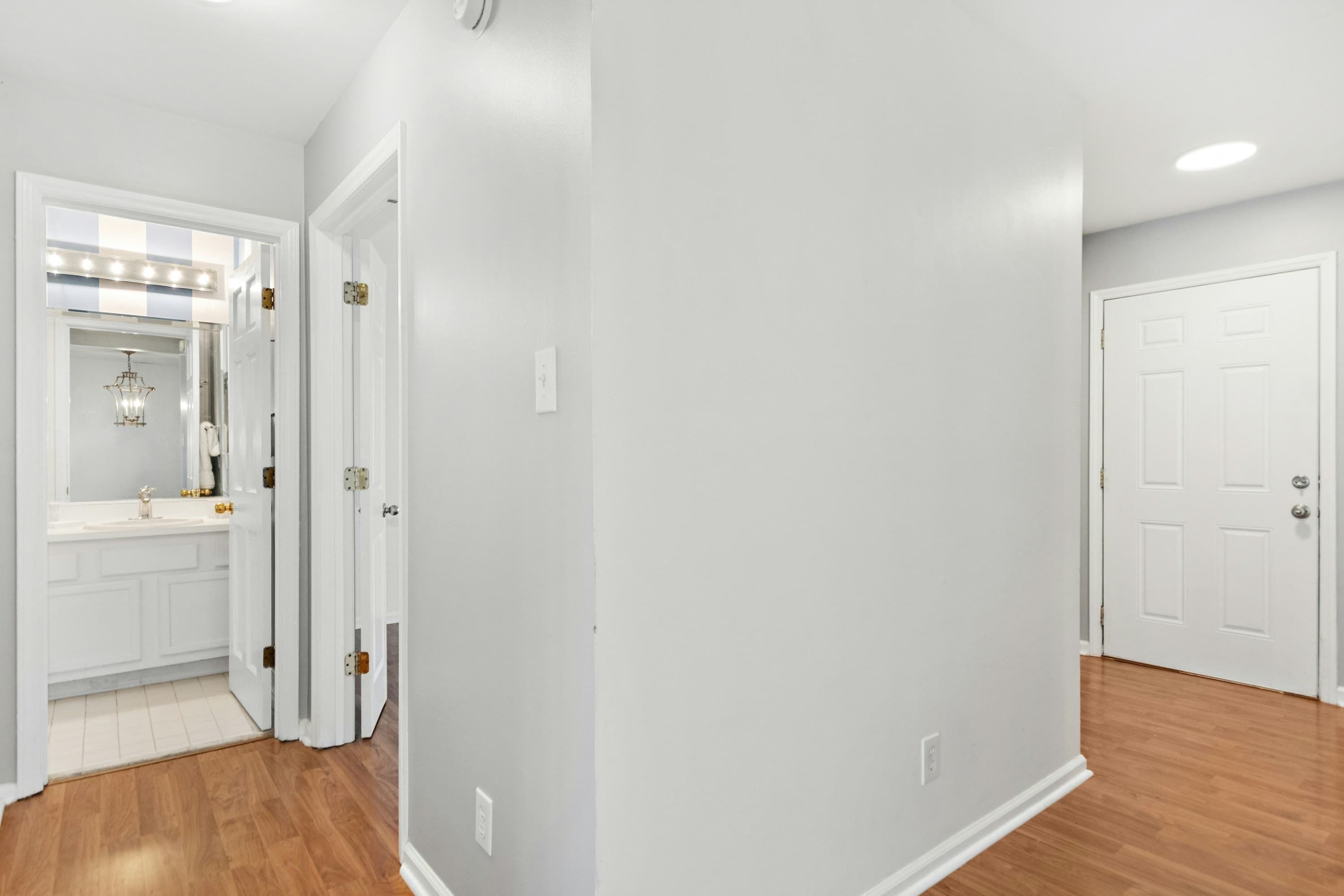 011-495465-IMG_0797.jpg - 1000 Brighthurst Drive 309, Raleigh, NC 27605, Raleigh