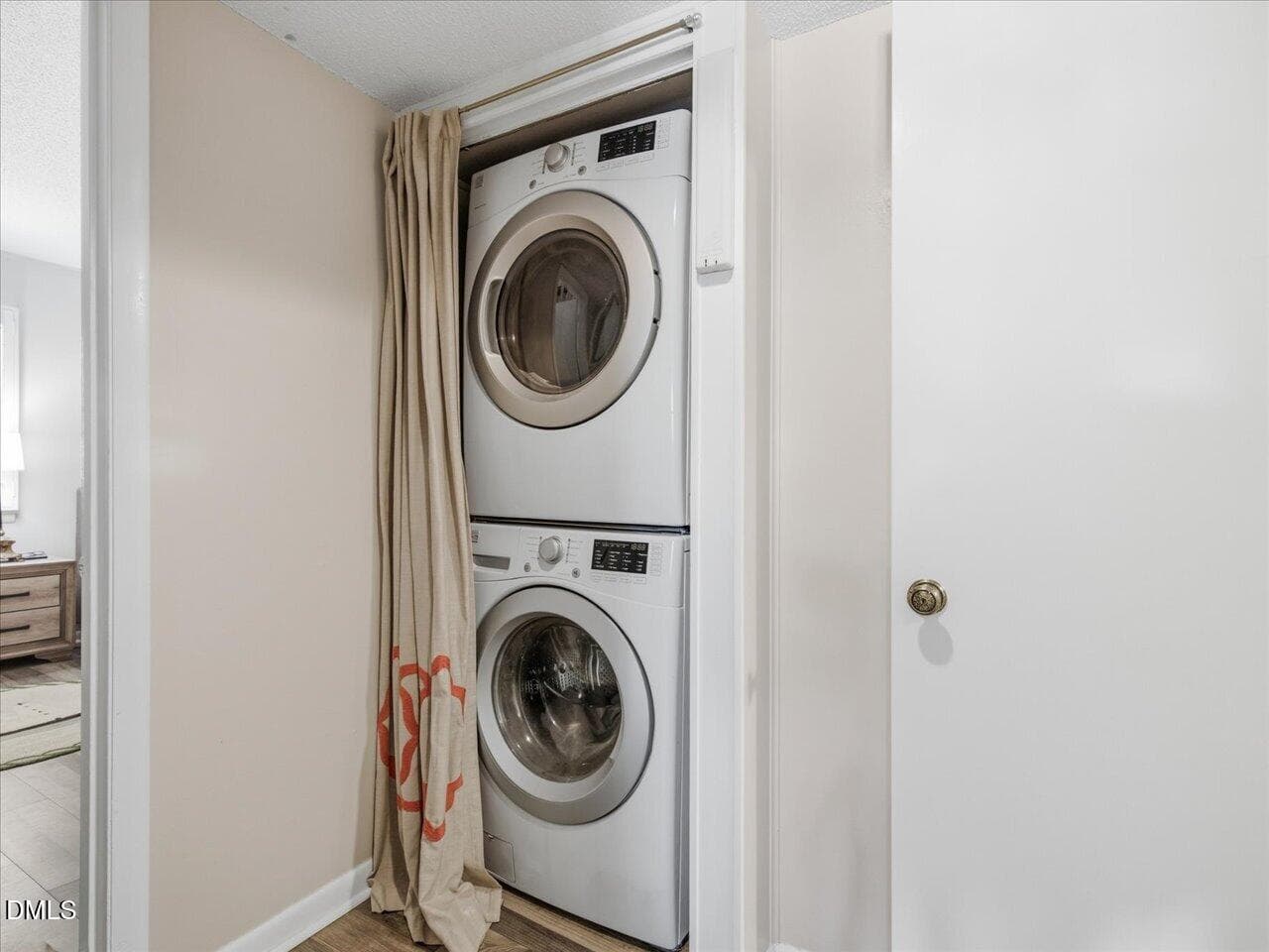 44-Laundry - 4507 Edwards Mill Road A, Raleigh, NC 27612, Raleigh