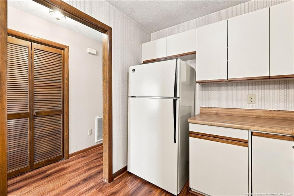 Photo 10 - 1361 N Forest Drive, Fayetteville, NC 28303, Fayetteville