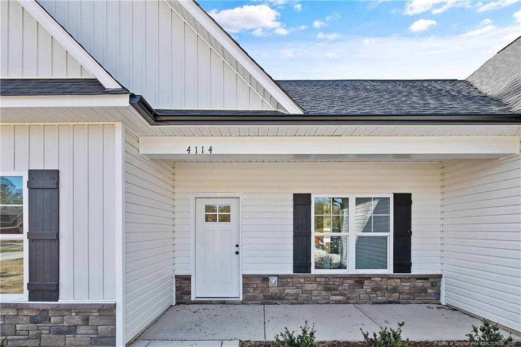 Photo 4 - 1038 White Plains Drive, Fayetteville, NC 28312, Fayetteville