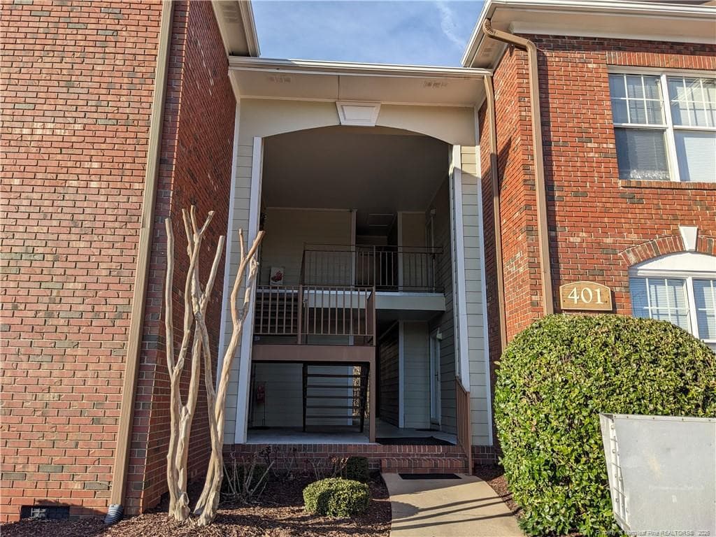 401-2 Meadowland Court 2, Hope Mills, NC 28348