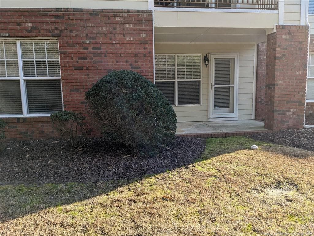 Photo 2 - 401-2 Meadowland Court 2, Hope Mills, NC 28348