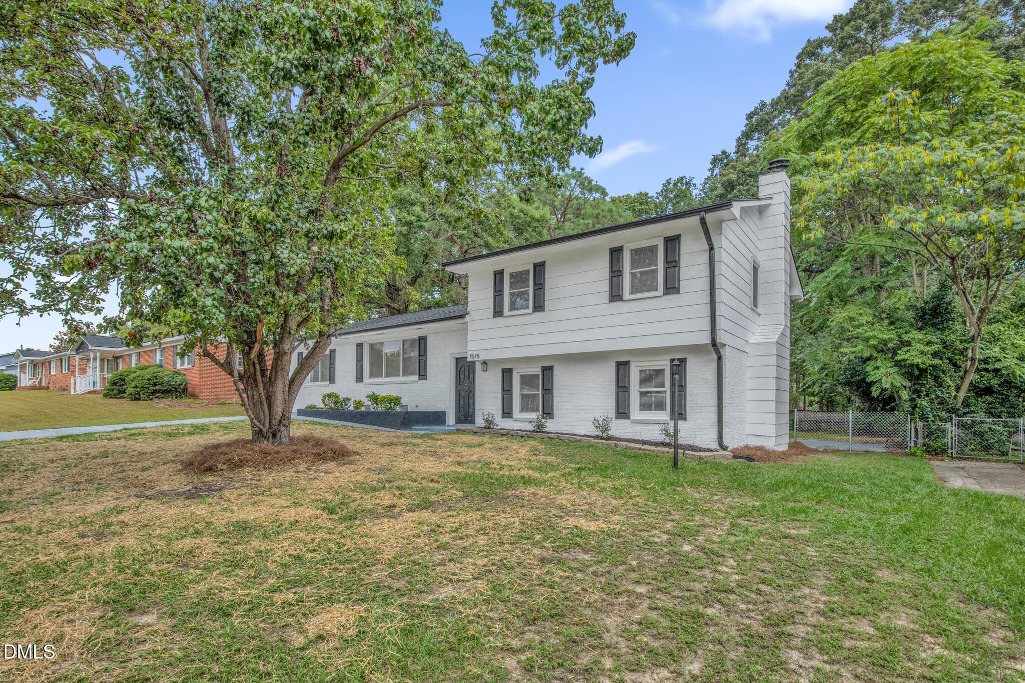 1515 Grandview Dr(03 of 39) - 1515 Grandview Drive, Fayetteville, NC 28314, Fayetteville