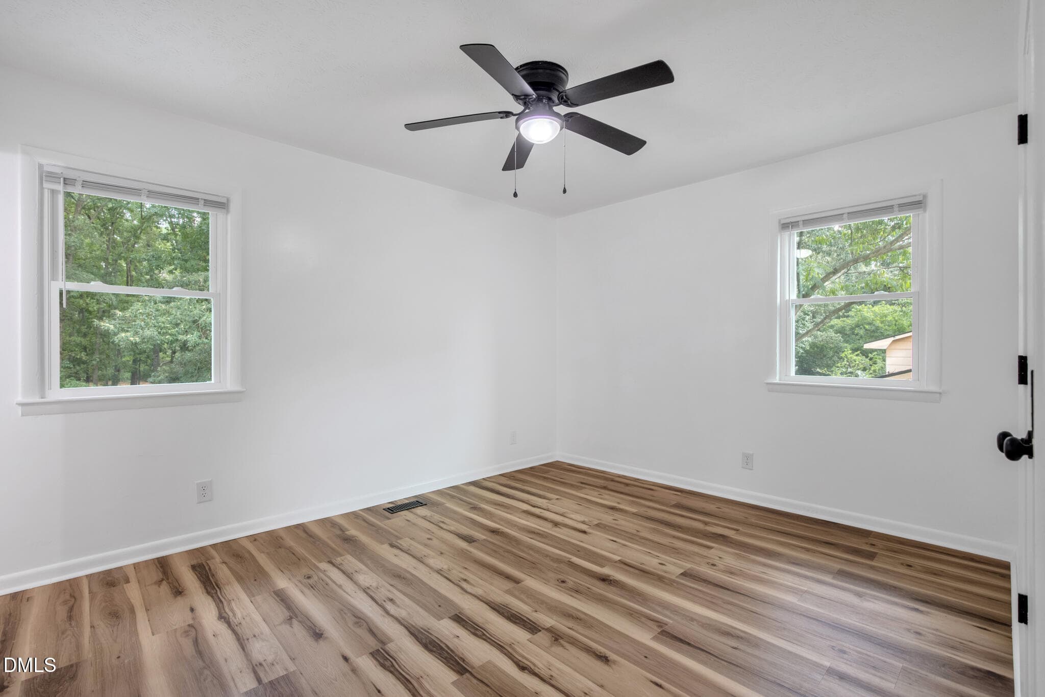 1515 Grandview Dr(19 of 39) - 1515 Grandview Drive, Fayetteville, NC 28314, Fayetteville