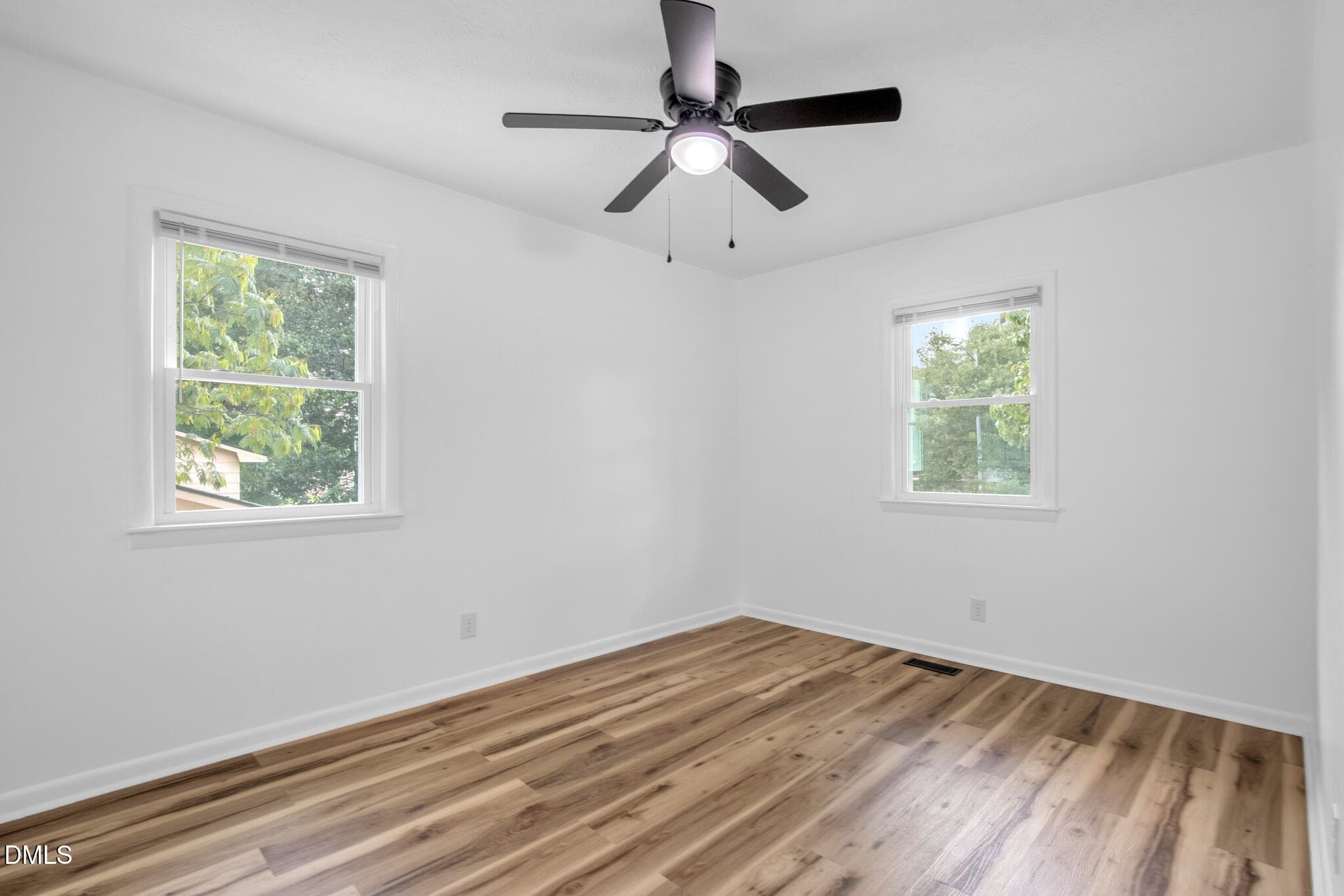 1515 Grandview Dr(22 of 39) - 1515 Grandview Drive, Fayetteville, NC 28314, Fayetteville