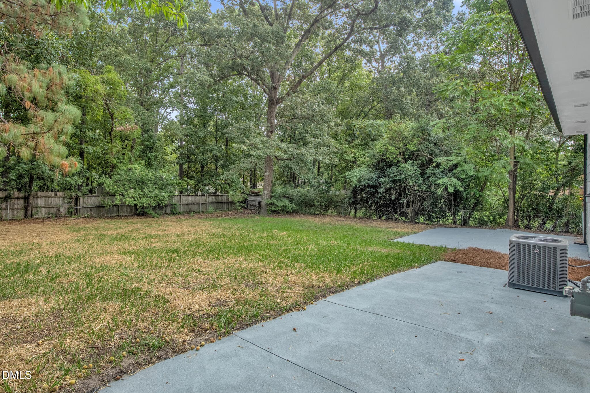 1515 Grandview Dr(34 of 39) - 1515 Grandview Drive, Fayetteville, NC 28314, Fayetteville