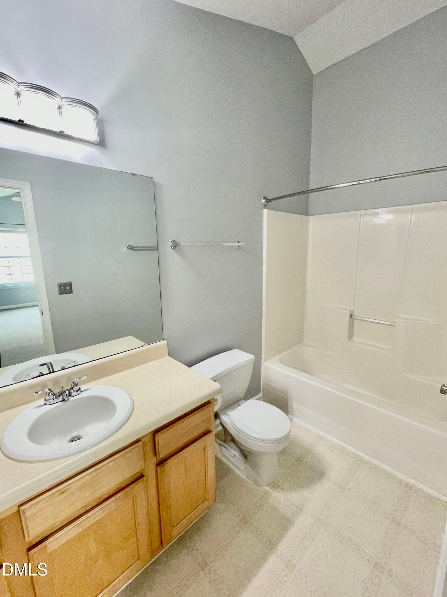 Upstairs full bathroom - 5428 Roan Mountain Place, Raleigh, NC 27613, Raleigh