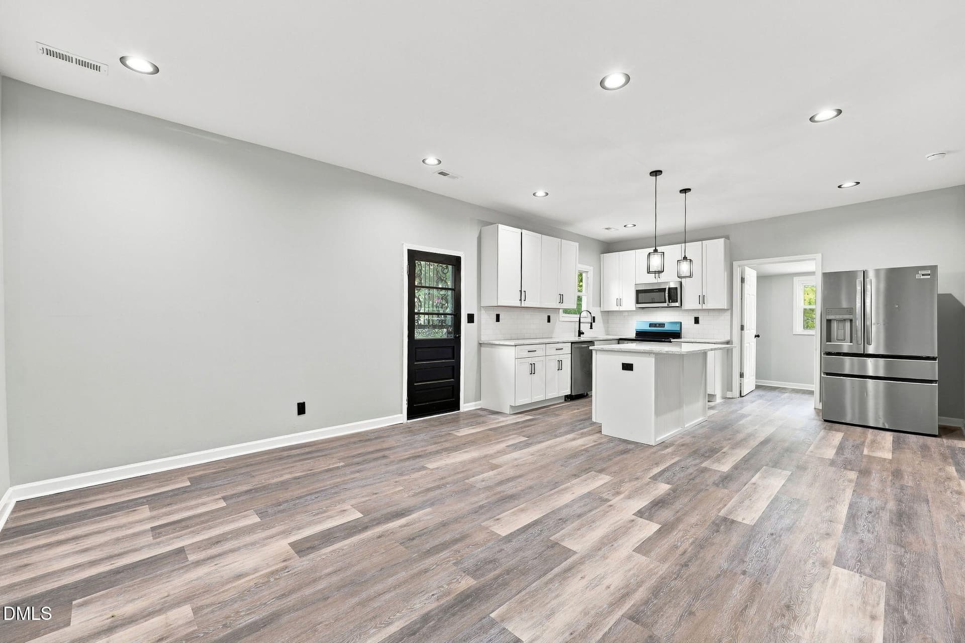 25-web-or-mls-IMG_9646 - 302 W 1st Street, Princeton, NC 27569