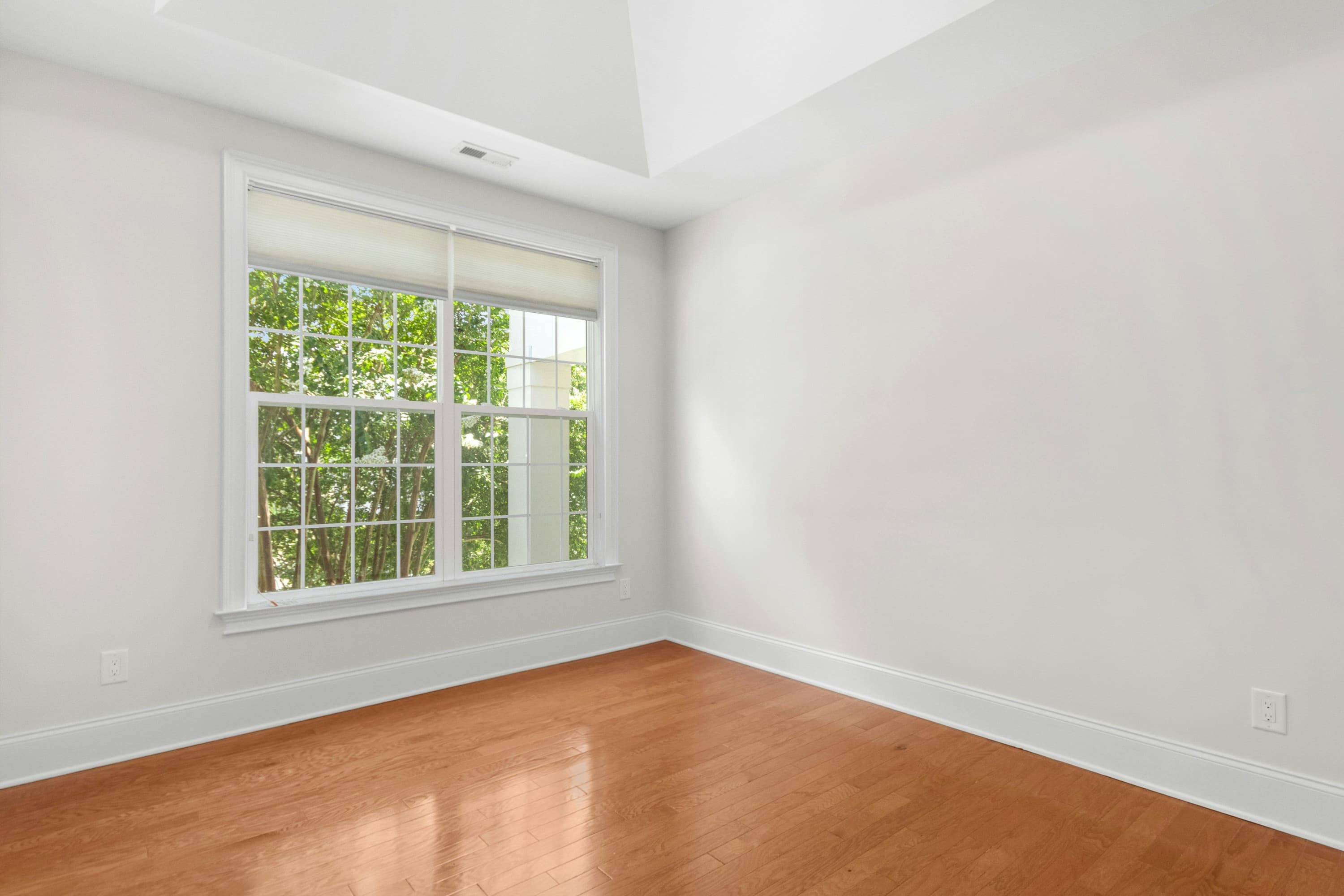 023-495643-IMG_1283.jpg - 9211 Calabria Drive 205, Raleigh, NC 27617, Raleigh
