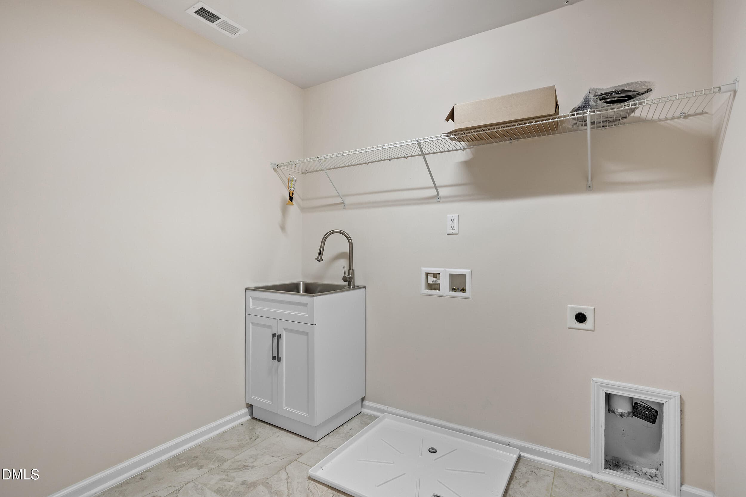 3433 Longleaf Estates Dr [3301629]_08132 - 3433 Longleaf Estates Drive, Raleigh, NC 27616, Raleigh