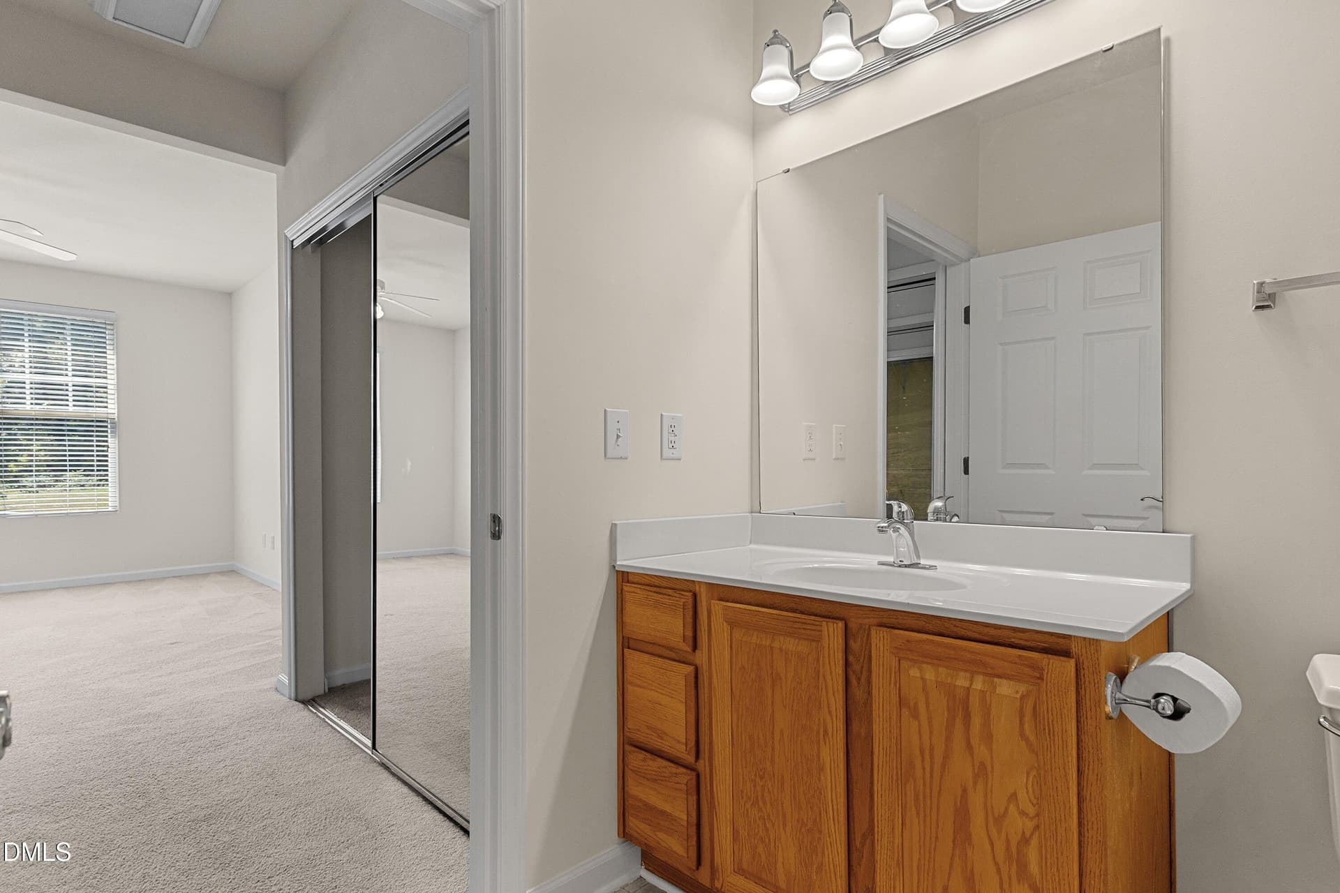 21-427 Eyam Hall Ln, Apex _1639 - 427 Eyam Hall Lane, Apex, NC 27502
