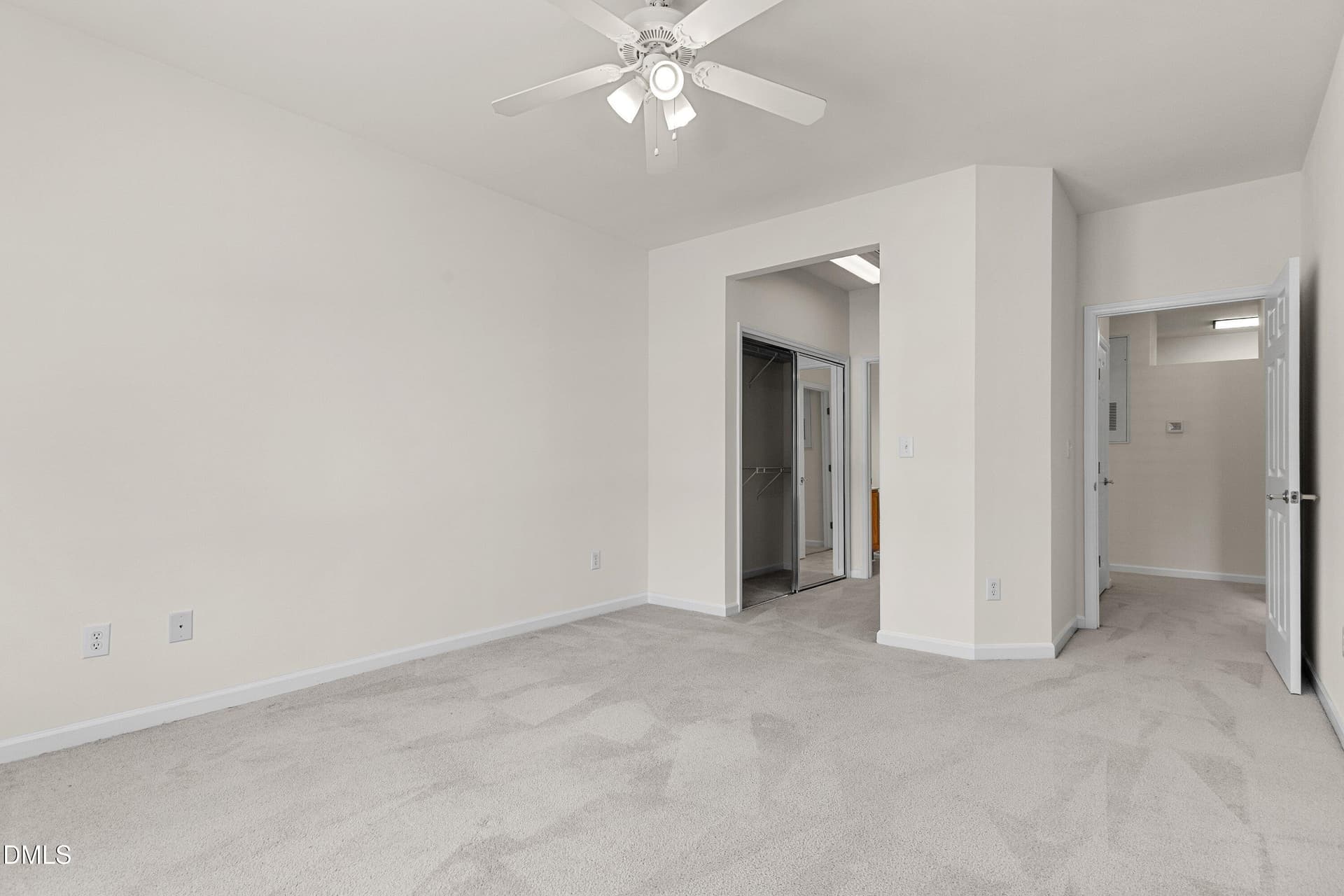27-427 Eyam Hall Ln, Apex _1669 - 427 Eyam Hall Lane, Apex, NC 27502