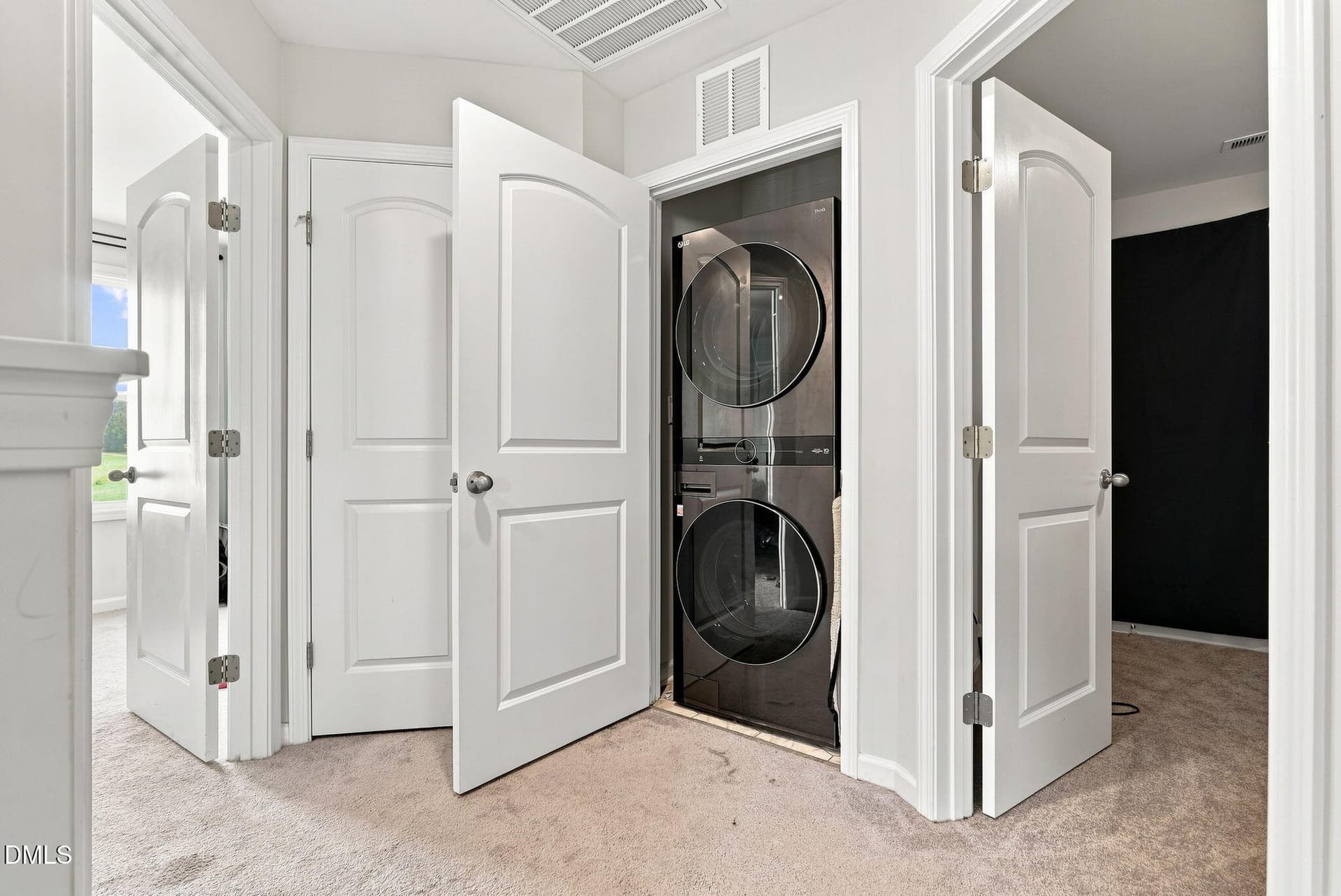 Laundry - 24 Olde Place Drive, Zebulon, NC 27597