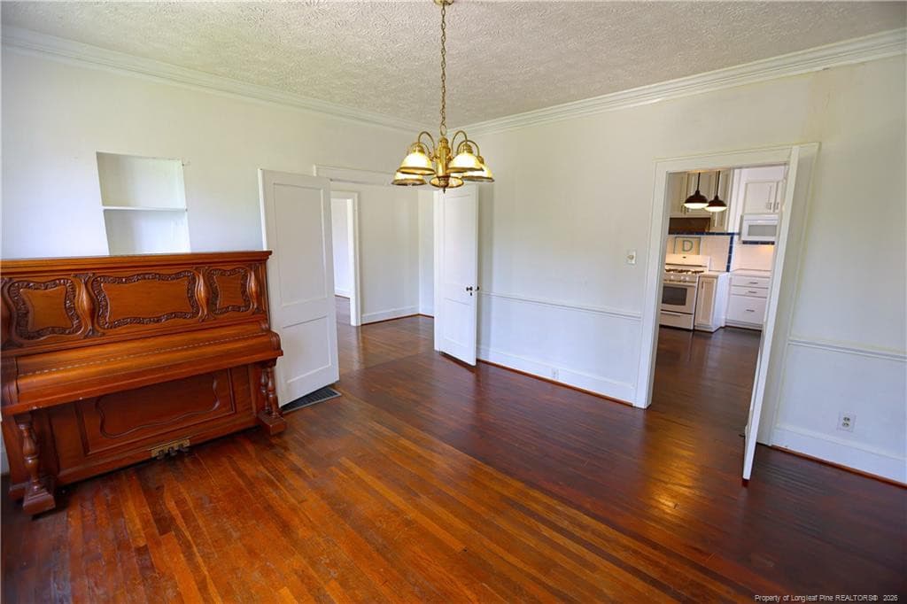 Photo 11 - 207 W 18th Street, Lumberton, NC 28358