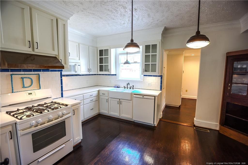 Photo 14 - 207 W 18th Street, Lumberton, NC 28358