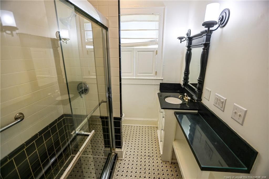 Photo 25 - 207 W 18th Street, Lumberton, NC 28358