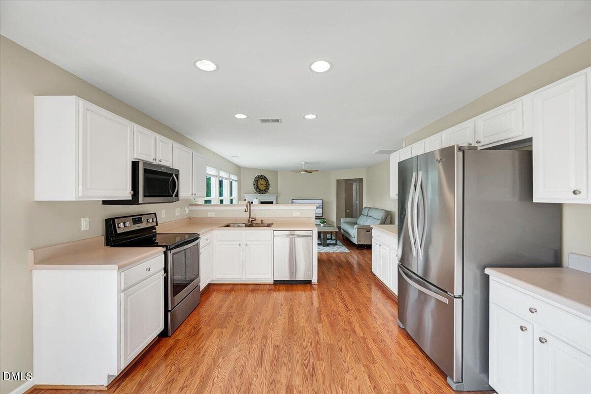 17-3109 Marshlane Way-17 - 3109 Marshlane Way, Raleigh, NC 27610, Raleigh