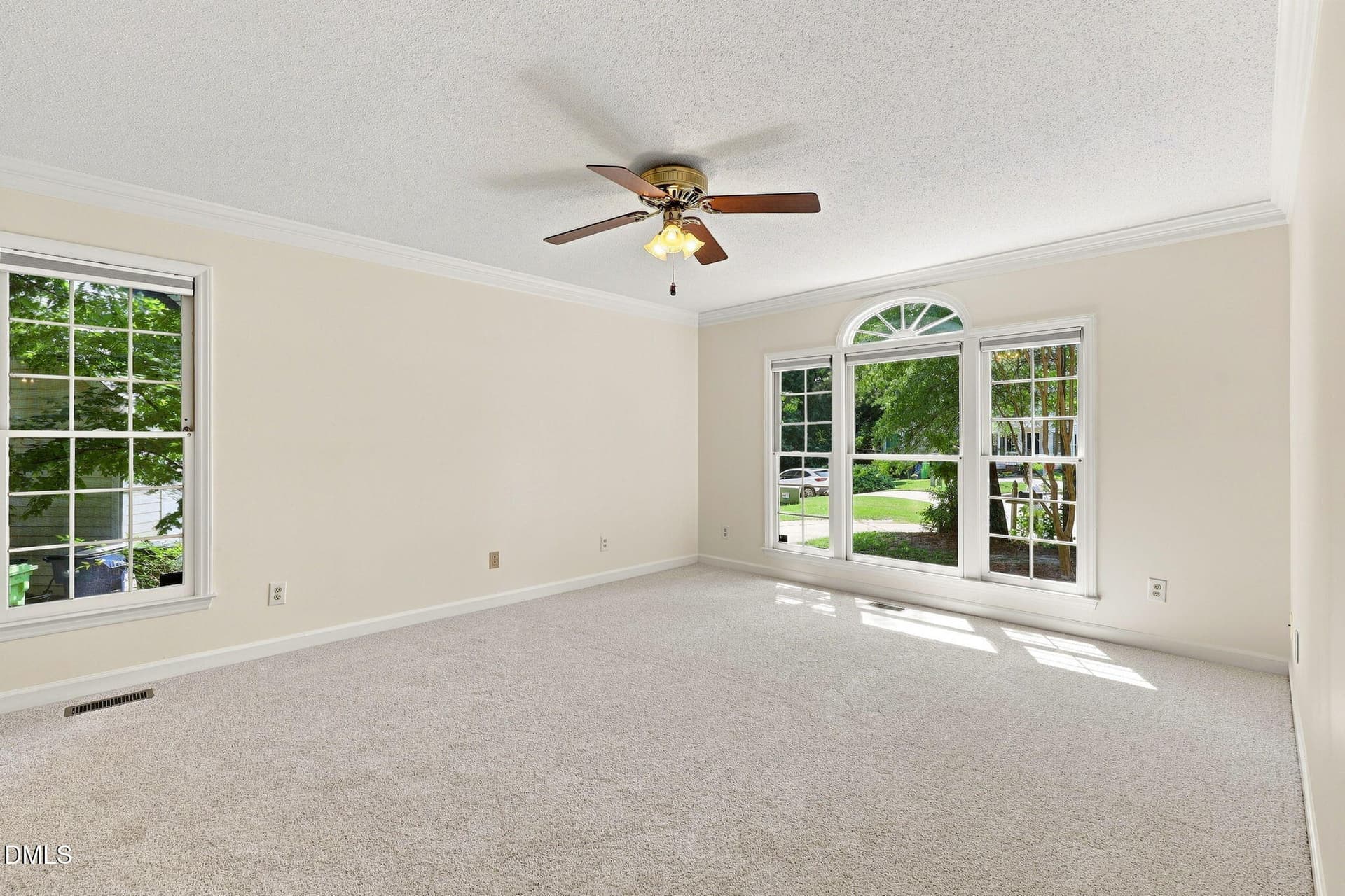 1-web-or-mls-IMG_0319_edit - 4305 Dinwiddie Court, Raleigh, NC 27604
