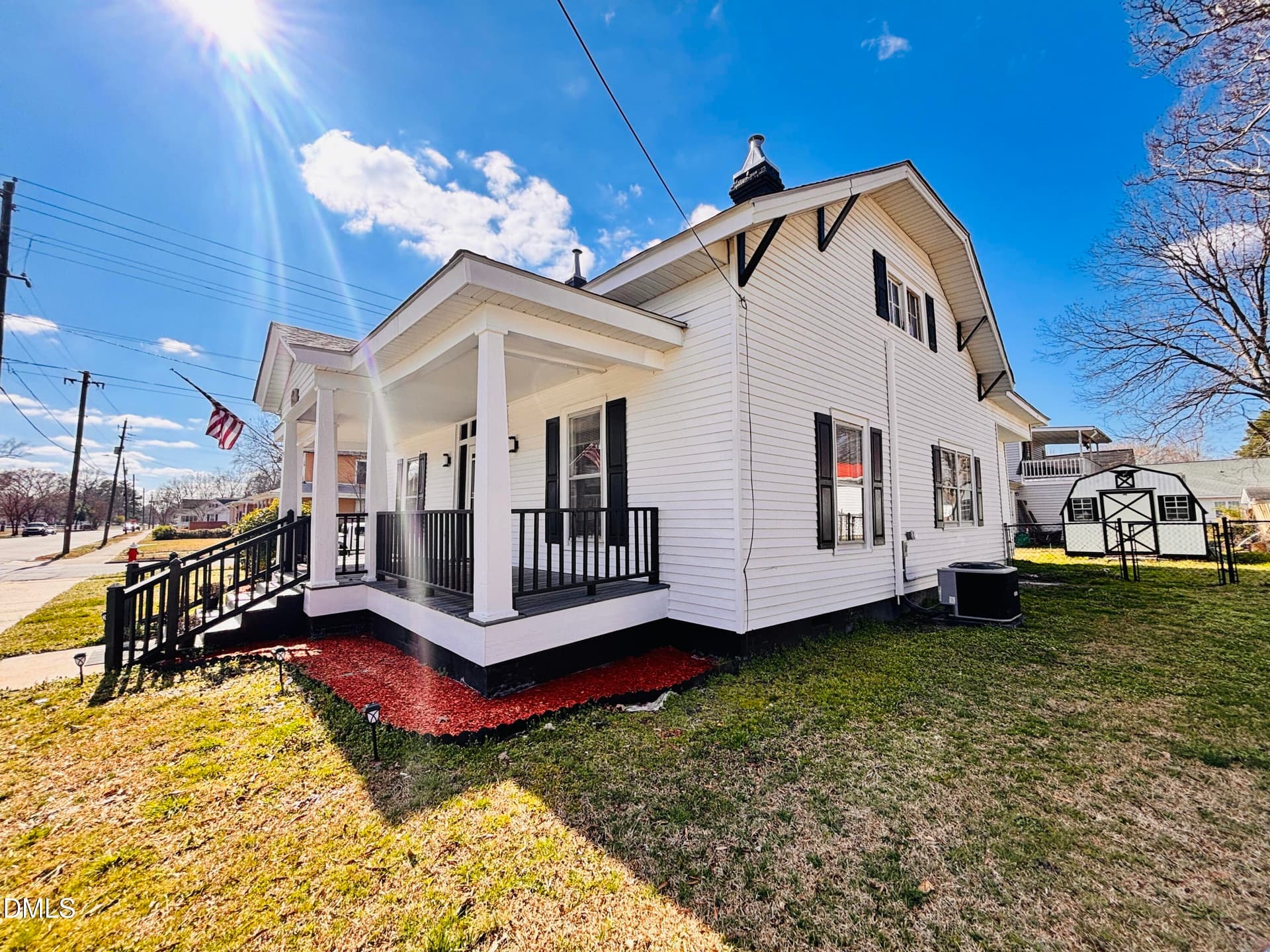 IMG_6792 - 201 N Massey Street, Selma, NC 27576