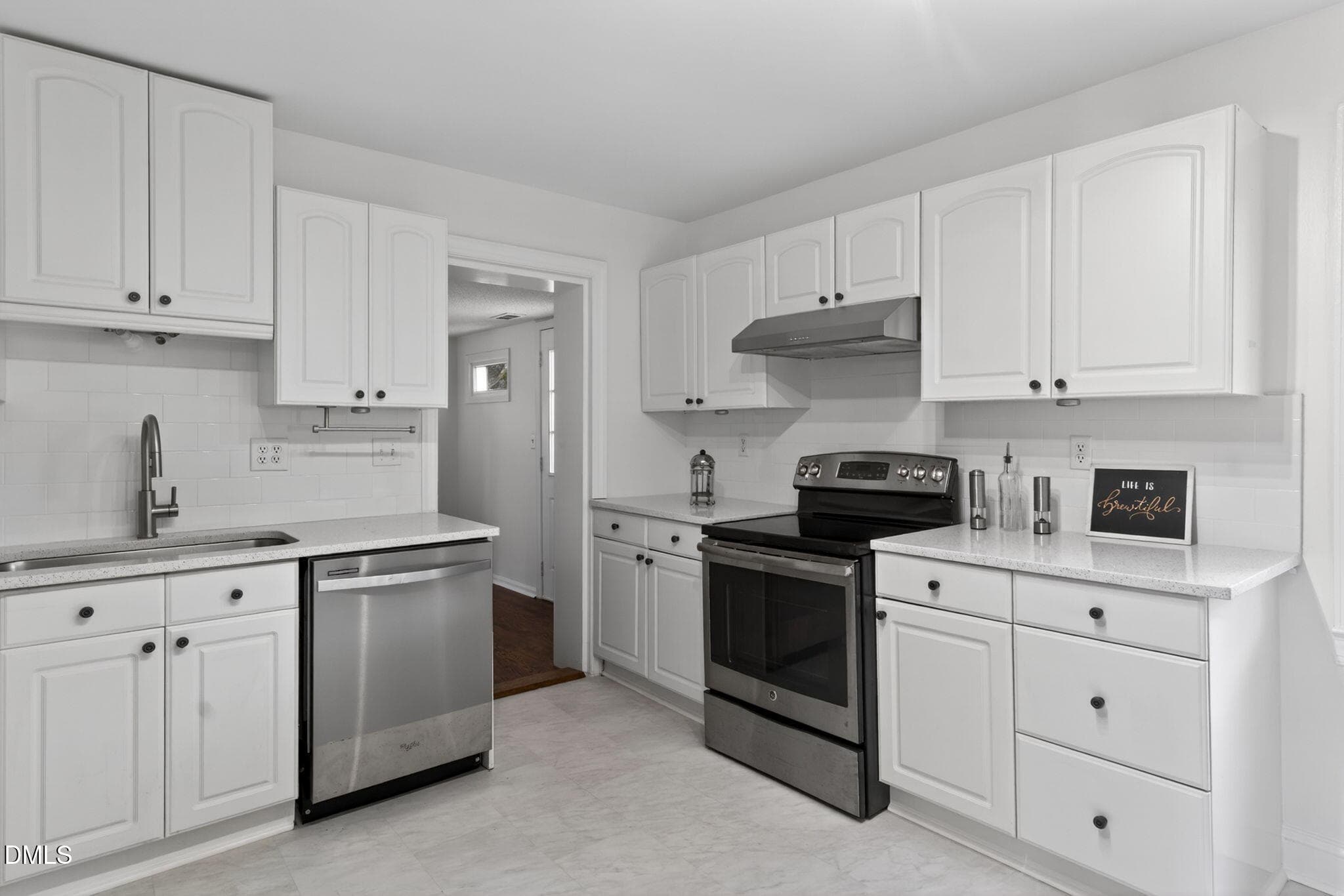 16-web-or-mls-4120 Campbell Rd - 16 - 4120 Campbell Road, Raleigh, NC 27606, Raleigh