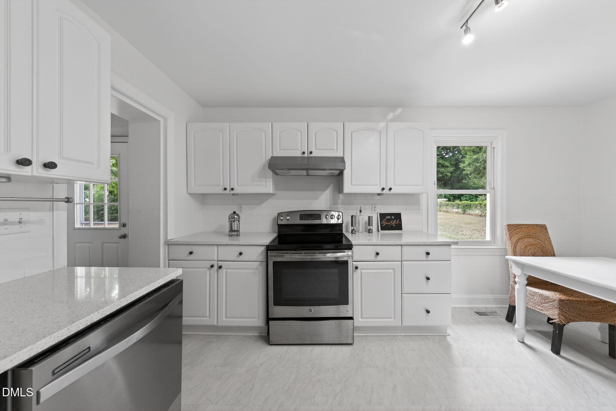22-web-or-mls-4120 Campbell Rd - 22 - 4120 Campbell Road, Raleigh, NC 27606, Raleigh