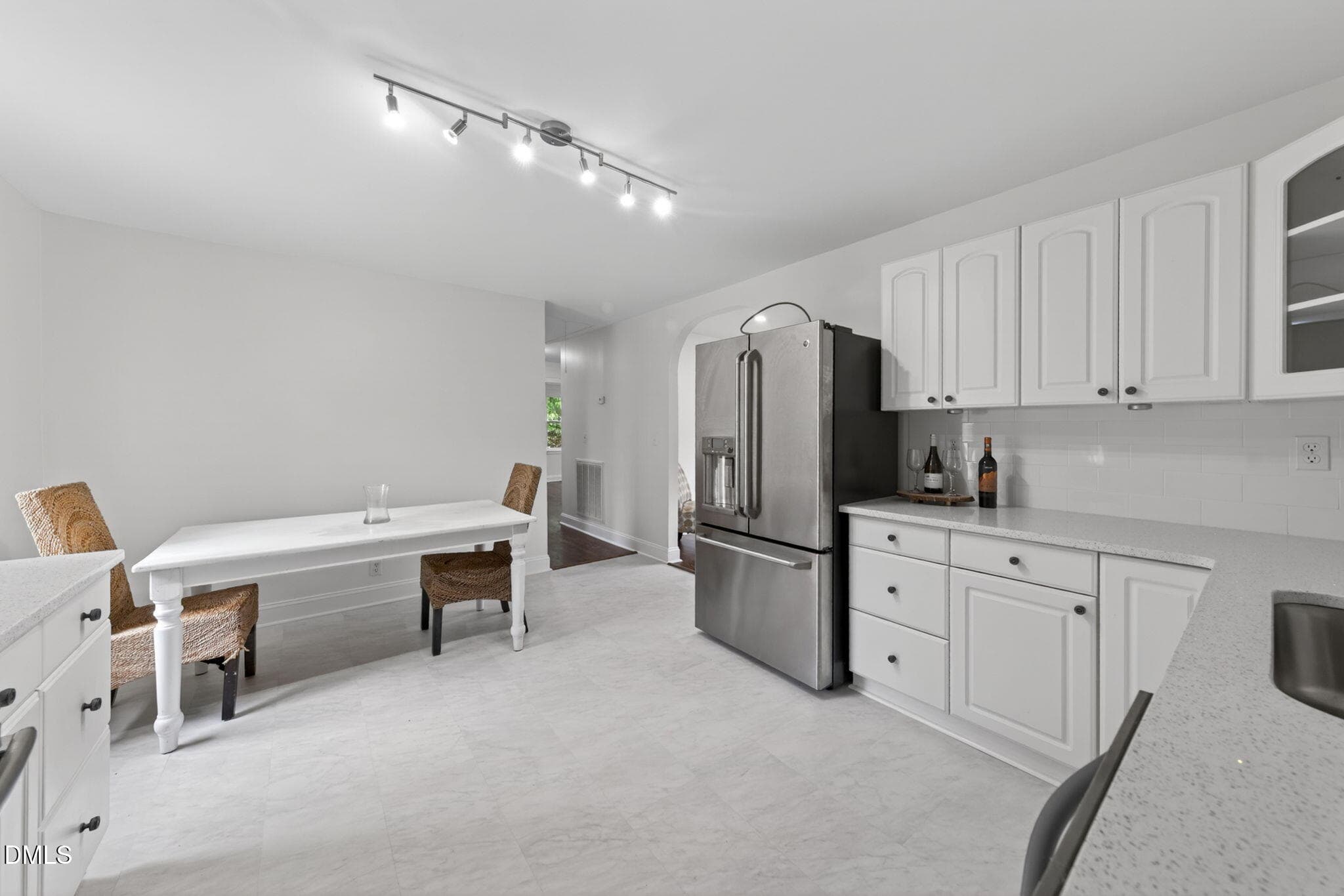 24-web-or-mls-4120 Campbell Rd - 24 - 4120 Campbell Road, Raleigh, NC 27606, Raleigh