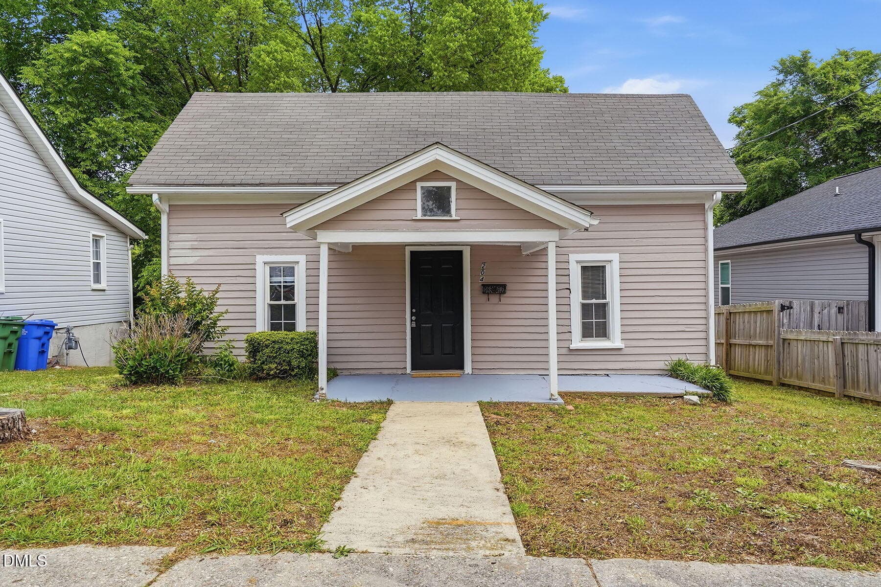 1-web-or-mls-204 W Hill St-4 - 204 W Hill Street, Benson, NC 27504