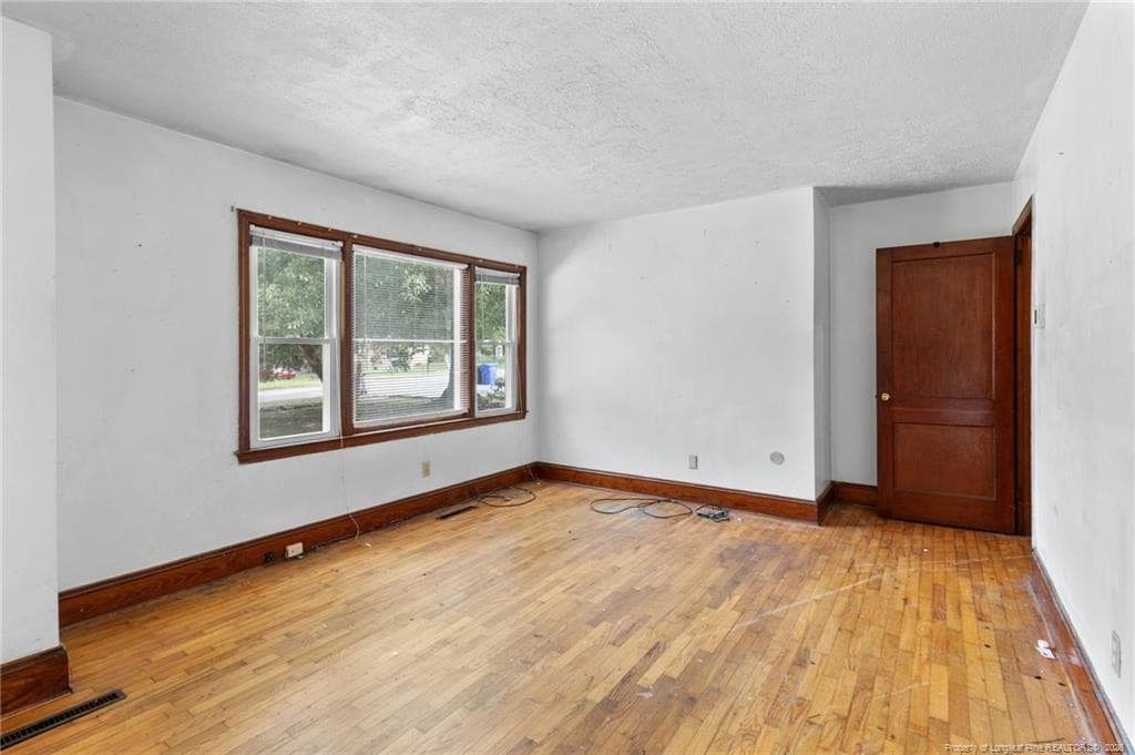 Photo 8 - 5427 Birch Road, Fayetteville, NC 28304, Fayetteville