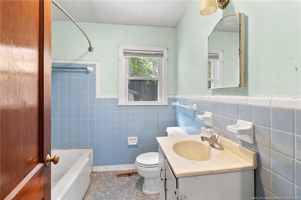 Photo 16 - 5427 Birch Road, Fayetteville, NC 28304, Fayetteville