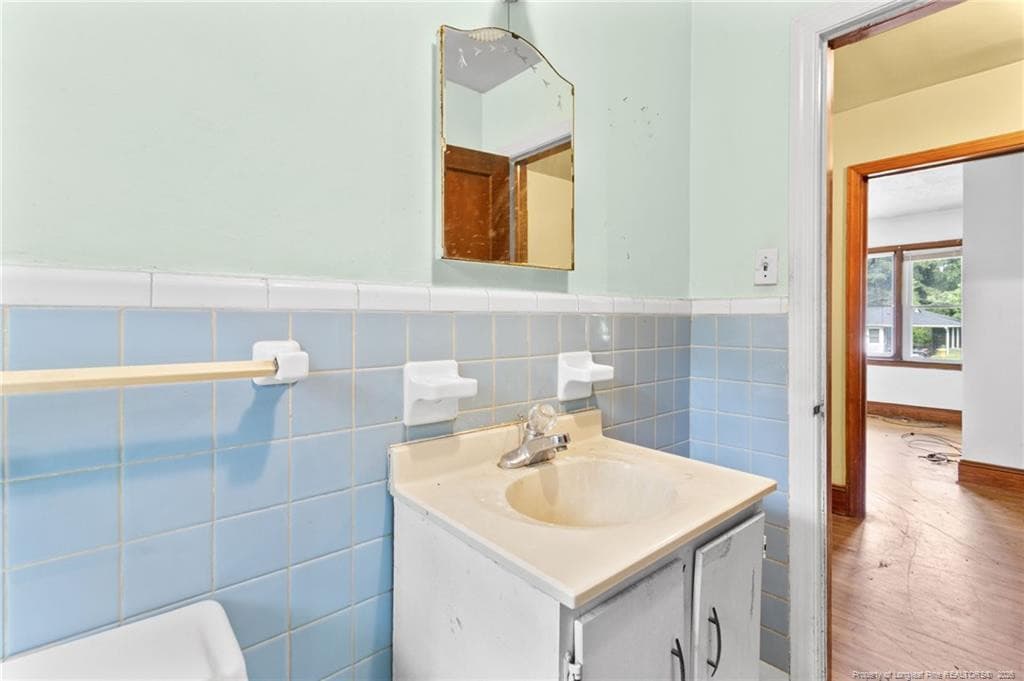 Bathroom - 5427 Birch Road, Fayetteville, NC 28304, Fayetteville