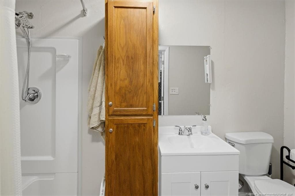 Photo 18 - 1310 Camelot Drive, Fayetteville, NC 28304, Fayetteville