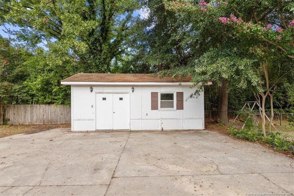 Photo 21 - 1310 Camelot Drive, Fayetteville, NC 28304, Fayetteville