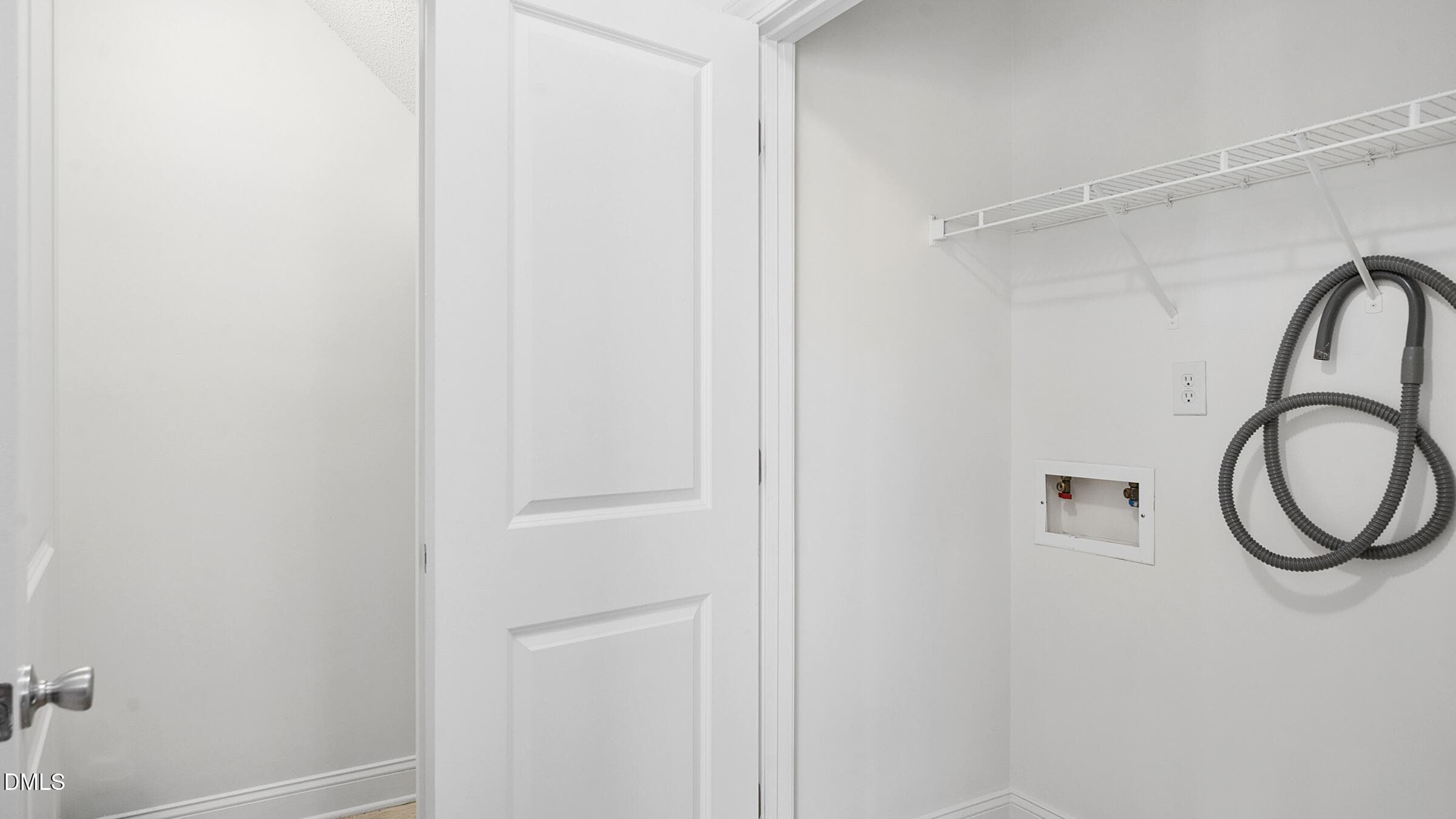 Laundry - 112 Chandler Drive E, Greenville, NC 27834