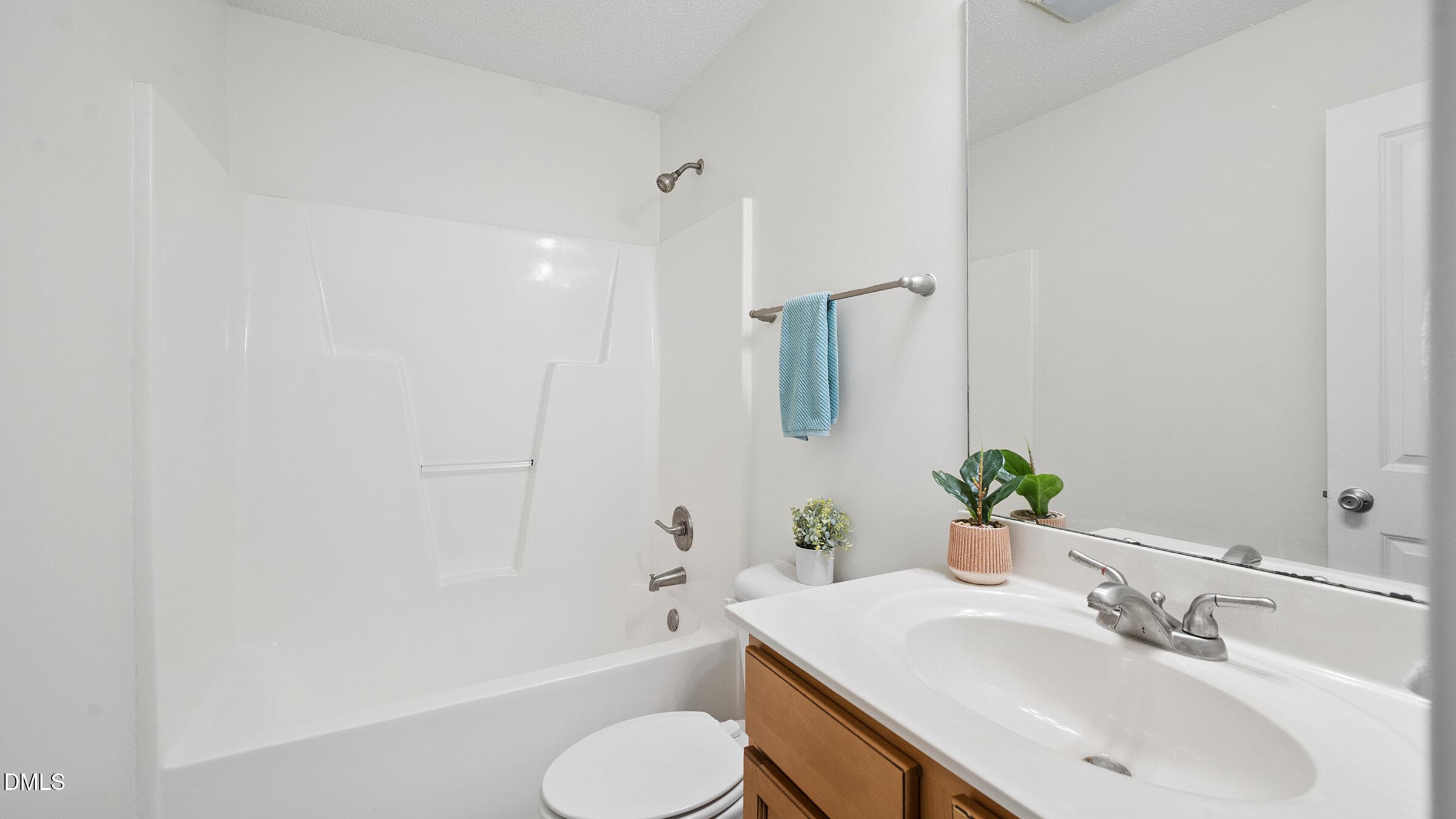 Guest bathroom - 112 Chandler Drive E, Greenville, NC 27834