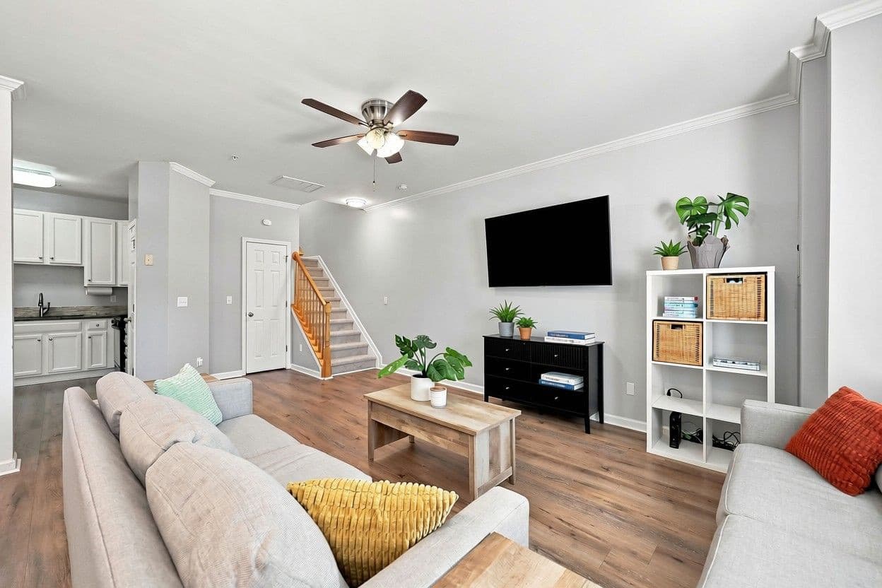2225 Raven Ridge- Family room 2.jpg - 2225 Raven Road 104, Raleigh, NC 27614, Raleigh