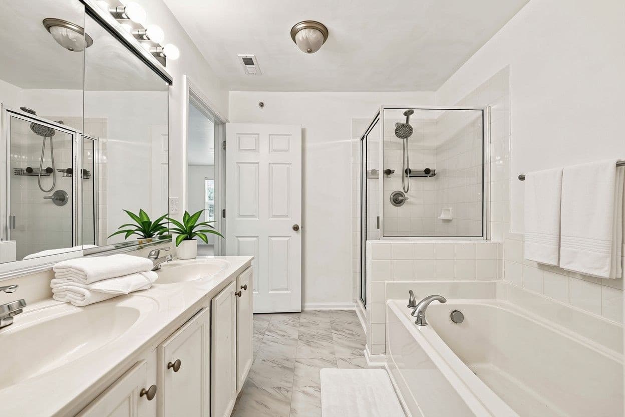 2225 Raven Ridge- Primary Bath.jpg - 2225 Raven Road 104, Raleigh, NC 27614, Raleigh