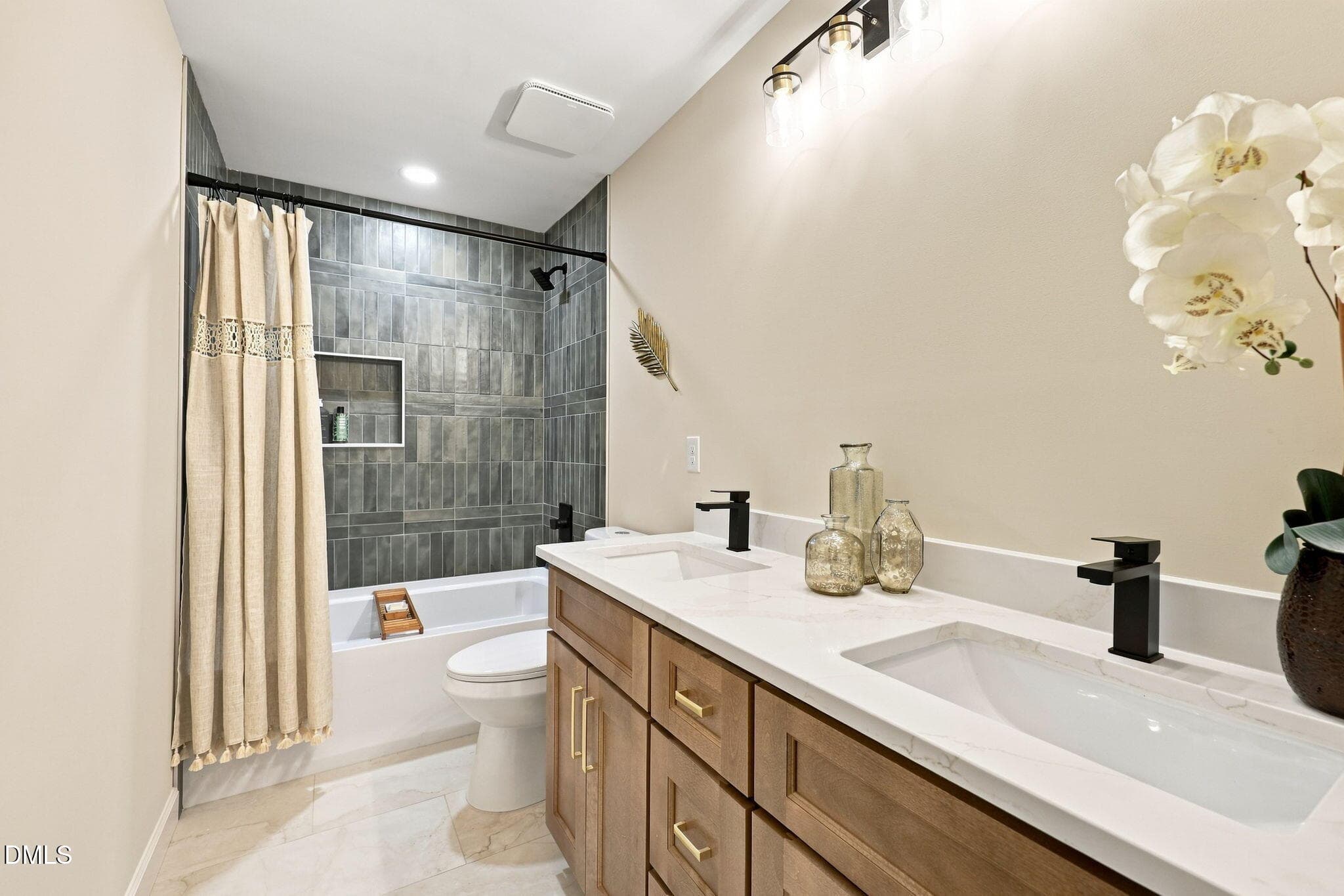 29-web-or-mls-IMG_1878 - 6220 Bramblewood Drive, Raleigh, NC 27612, Raleigh