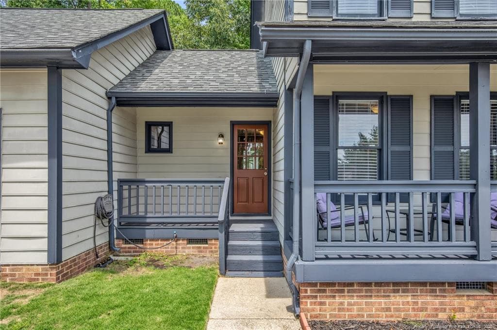 Photo 2 - 650 Georgetown Circle, Fayetteville, NC 28314