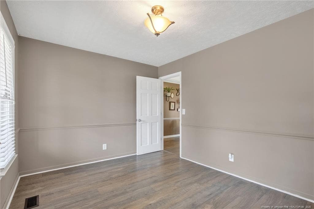 Photo 6 - 650 Georgetown Circle, Fayetteville, NC 28314
