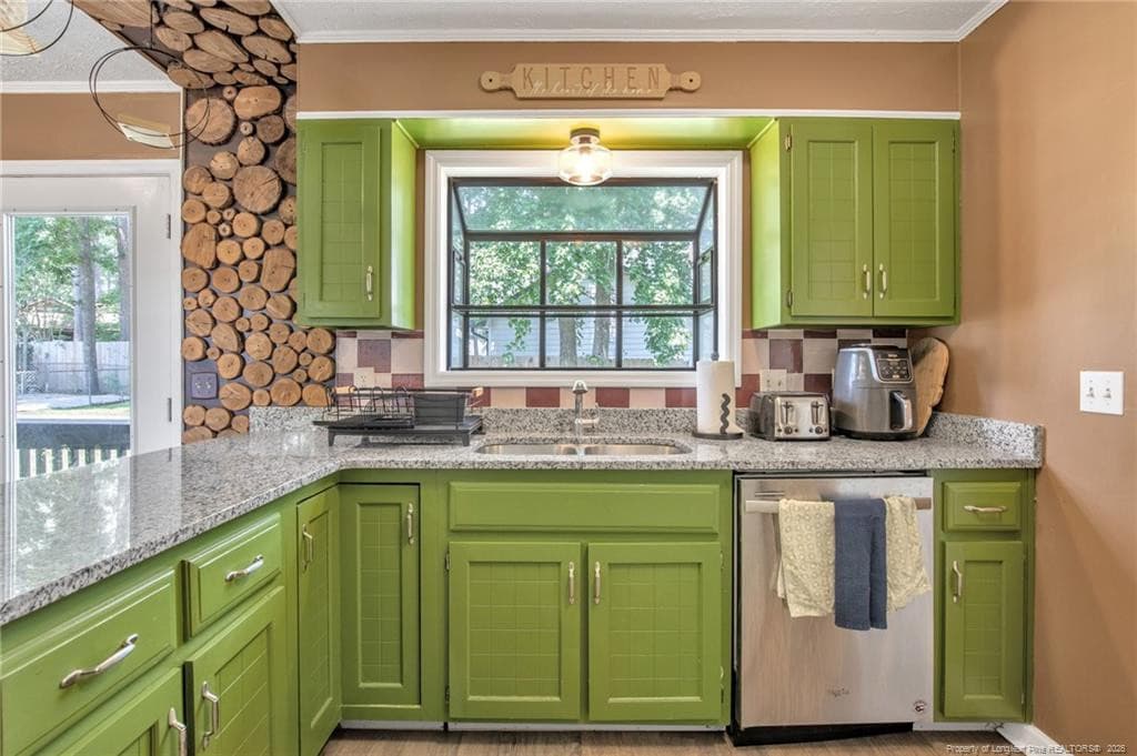Photo 9 - 650 Georgetown Circle, Fayetteville, NC 28314