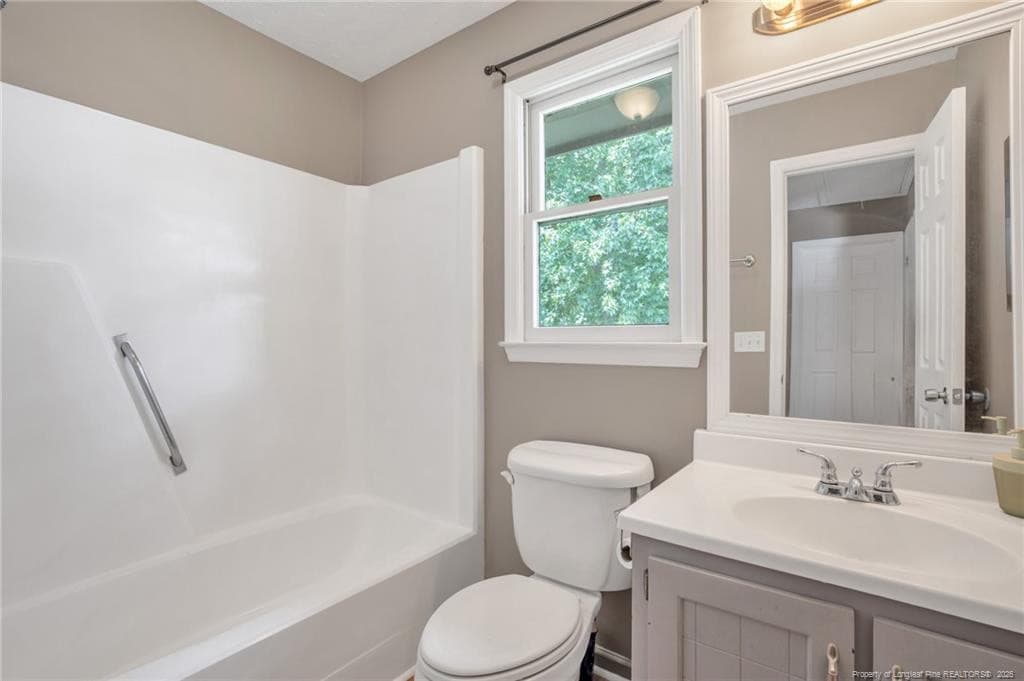 Photo 16 - 650 Georgetown Circle, Fayetteville, NC 28314