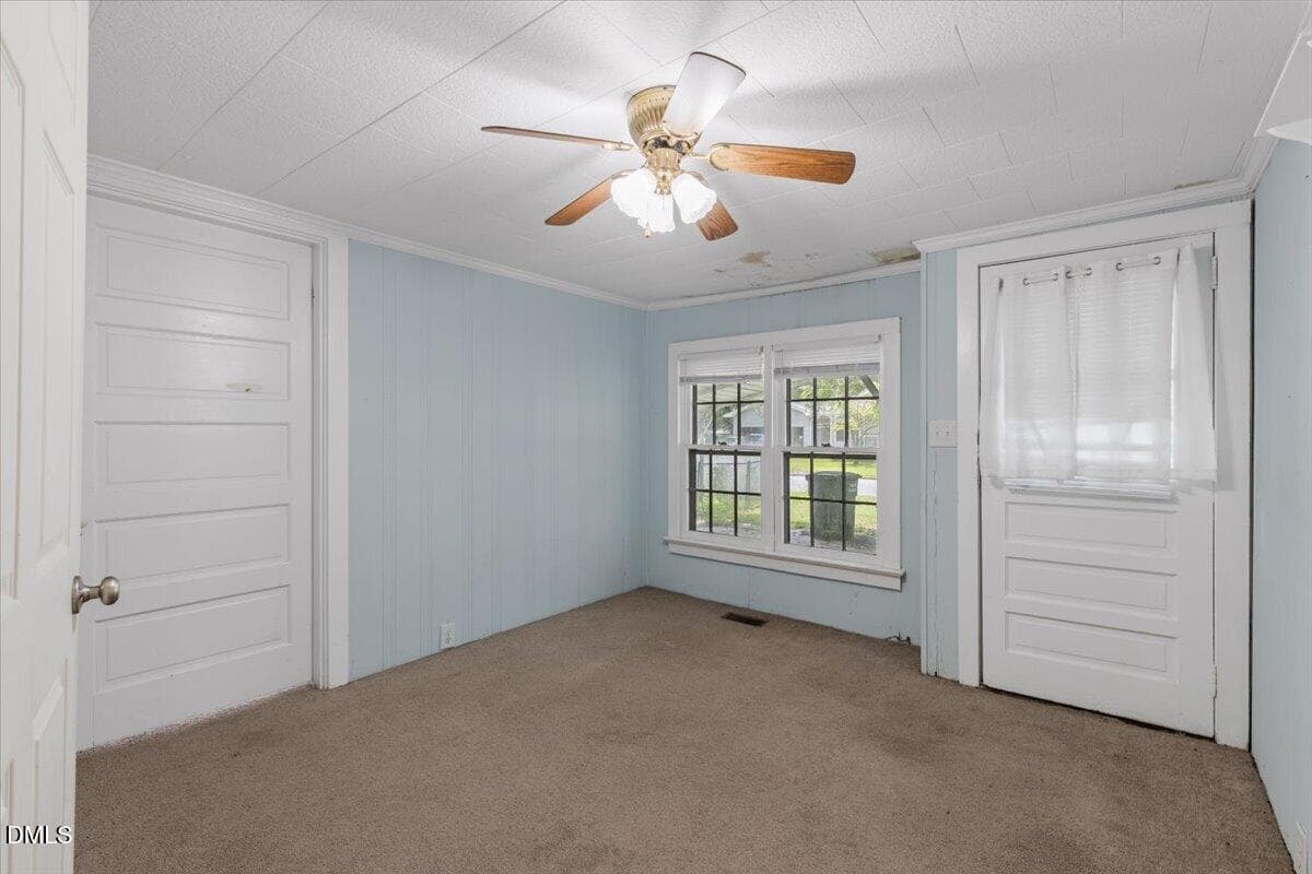19-700 N Webb St - 700 N Webb Street, Selma, NC 27576