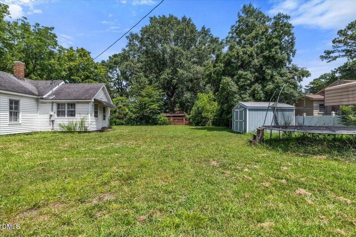 29-700 N Webb St - 700 N Webb Street, Selma, NC 27576