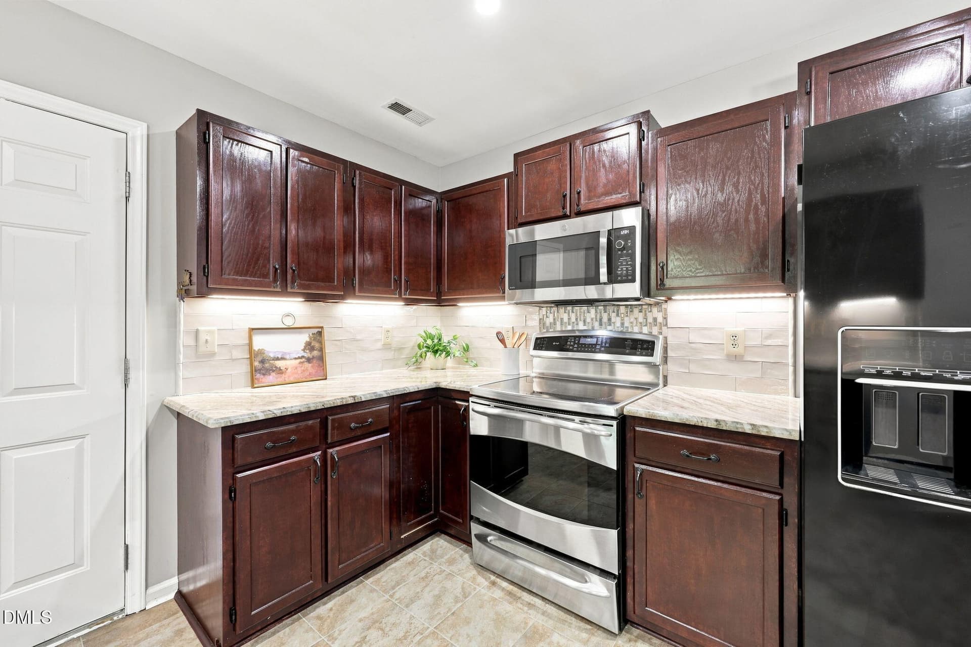 42-web-or-mls-IMG_2044_edit - 1008 Beringer Place, Apex, NC 27502