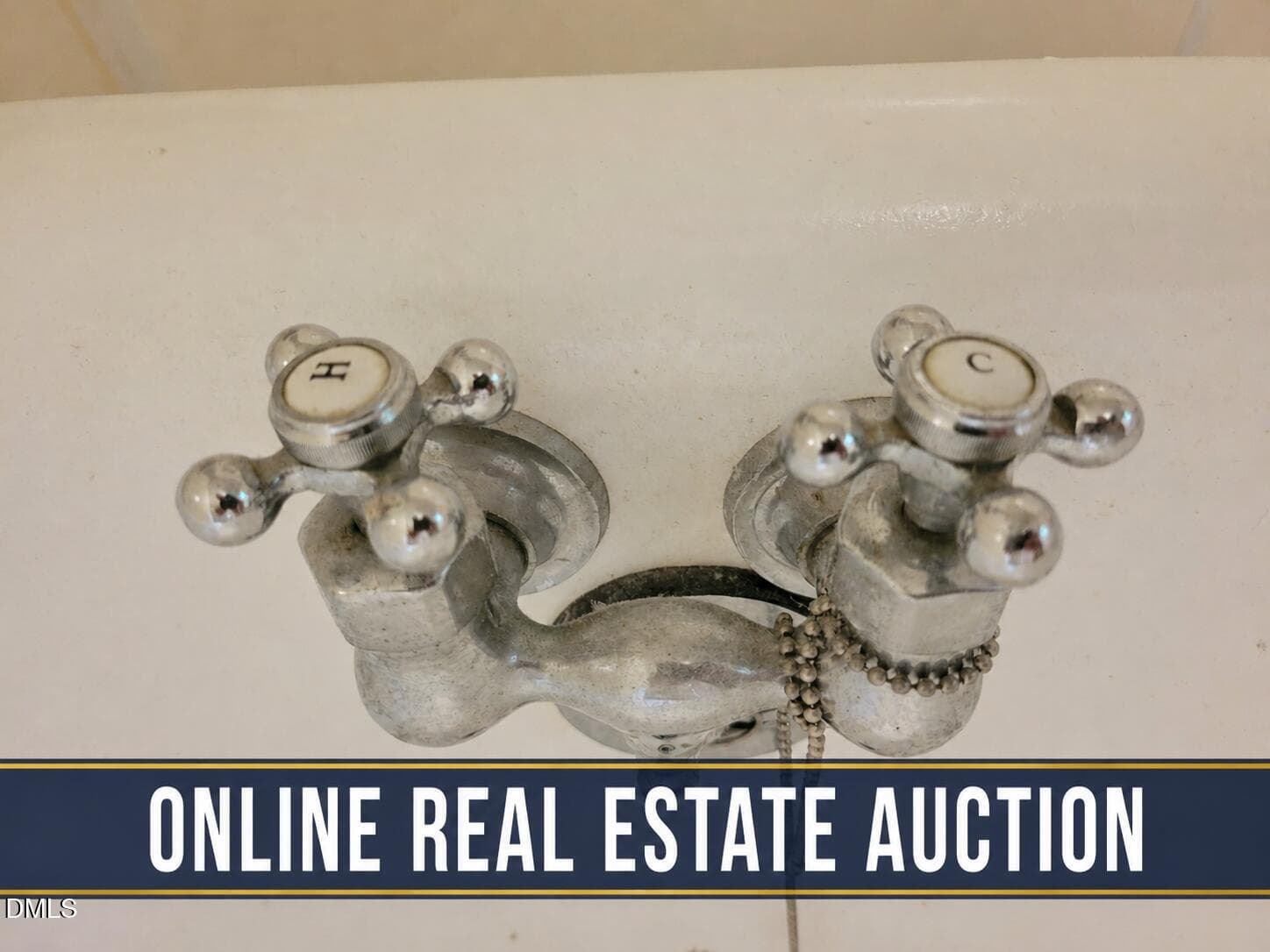 Vintage Fixtures! - 536 Patrick Street, Eden, NC 27288