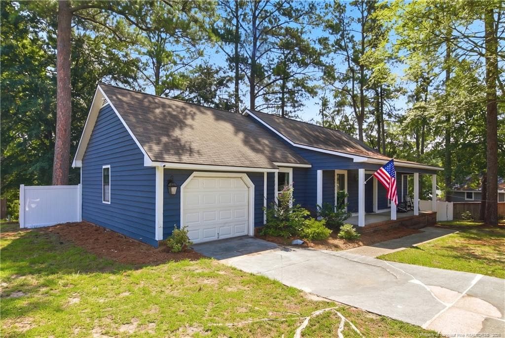 Photo 3 - 737 Maxine Street, Fayetteville, NC 28303, Fayetteville