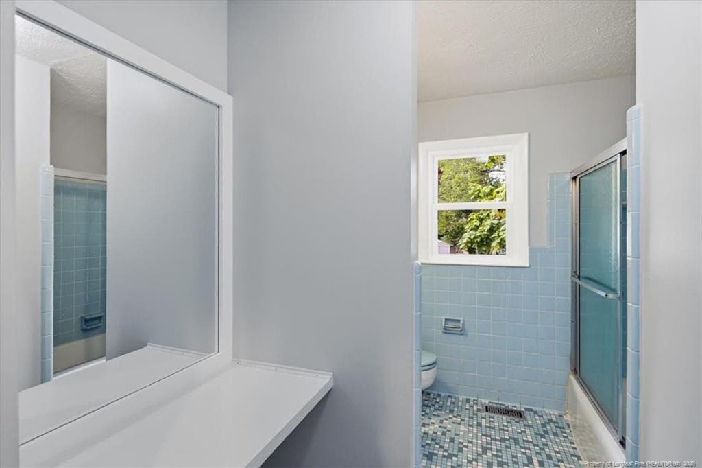 Photo 8 - 1451 Greenock Avenue, Fayetteville, NC 28304, Fayetteville