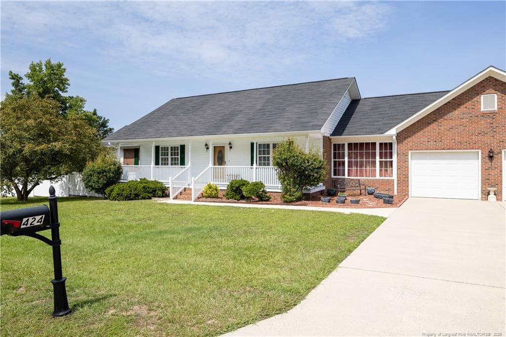 Photo 2 - 424 Cedar Lake Lane, Clinton, NC 28328