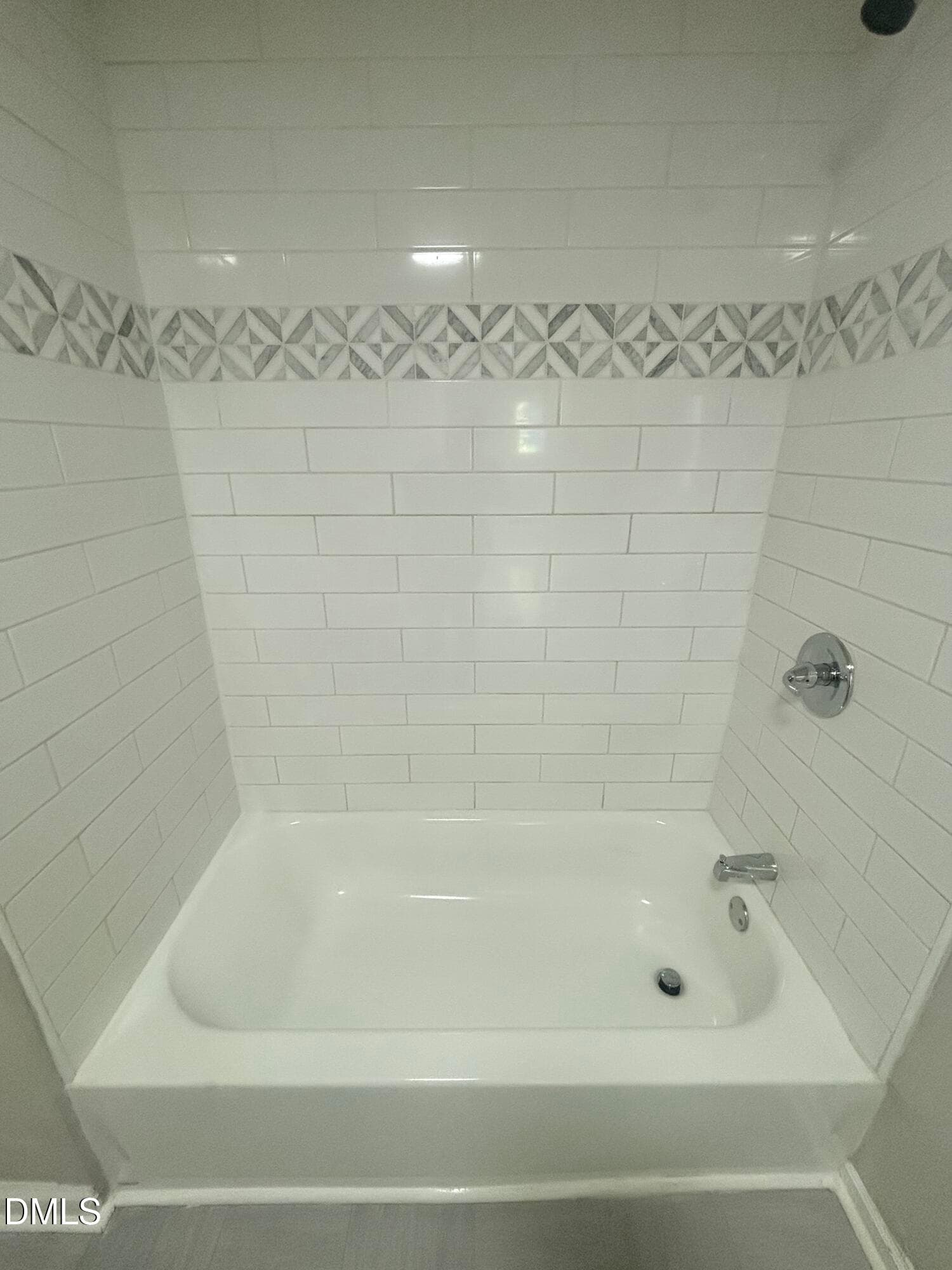 1000077486 - 1310 Oakwood Avenue, Raleigh, NC 27610, Raleigh